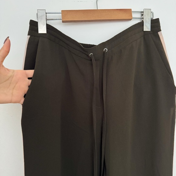 Zara Lightweight Trackpants - Picture 3 of 5